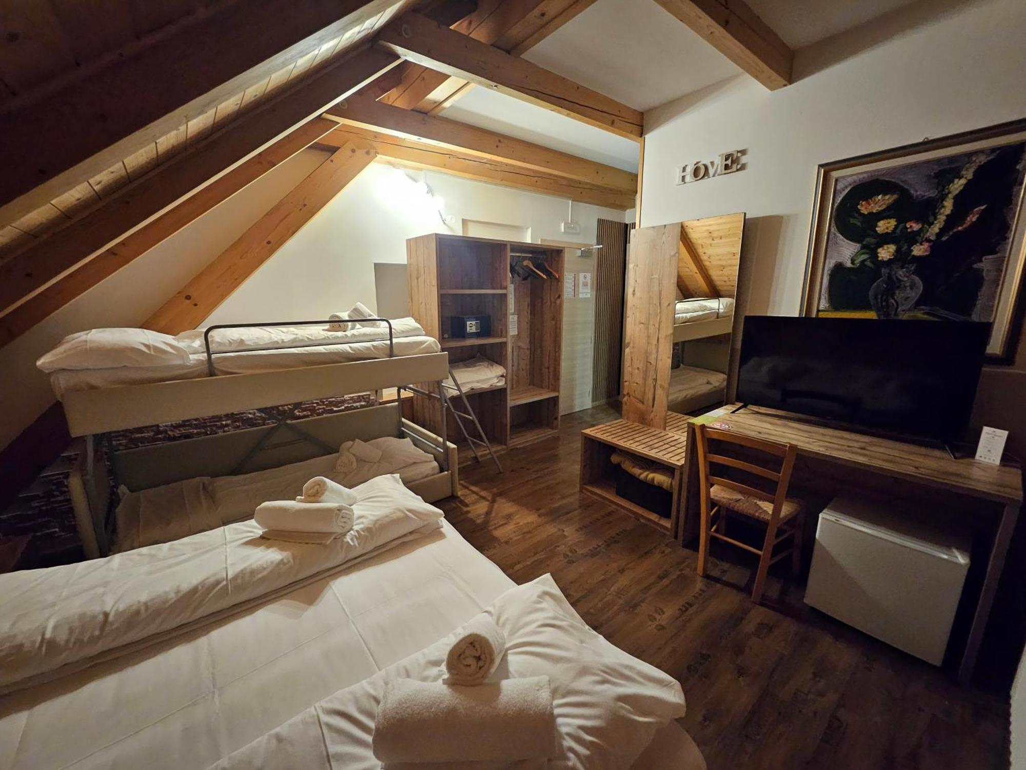 Hotel Tarvisio Four Seasons Exterior foto